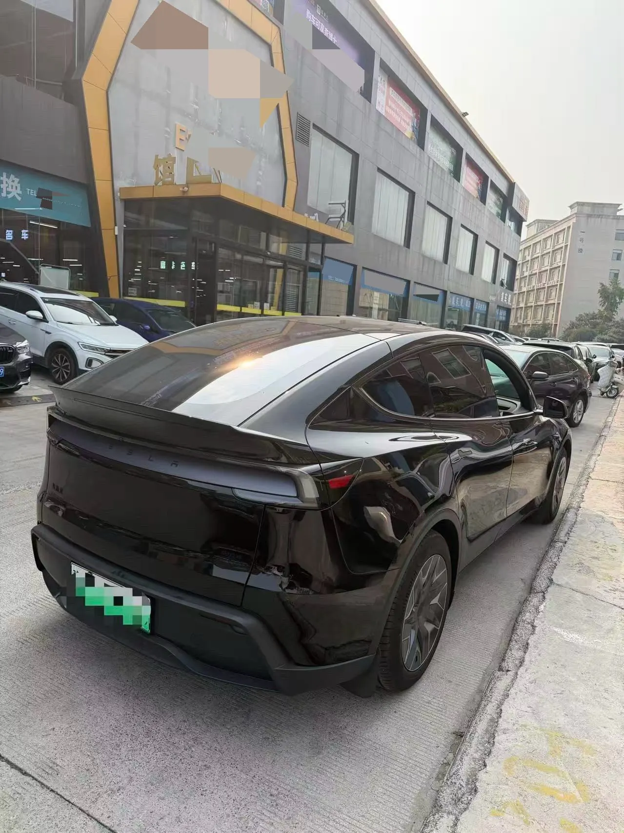 Tesla 2025 Model Y L Long Endurance All-Wheel Drive Automatic Transmission 6