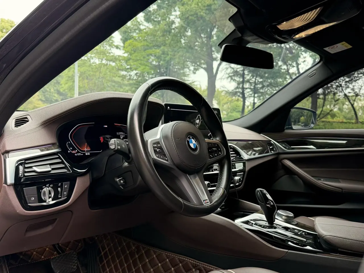 BMW 5 Series 2022 525Li 2.0T M Sports Suit (Modified) Automatic Gear 6