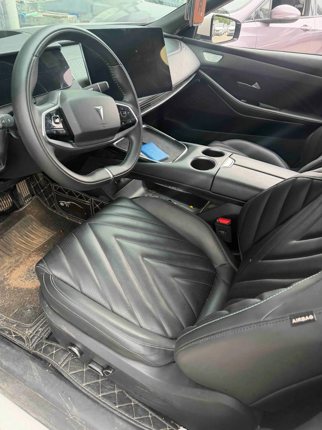 ChangAn Deepal 2023 SL 03 200Max Range-extended Automatic Gear 4