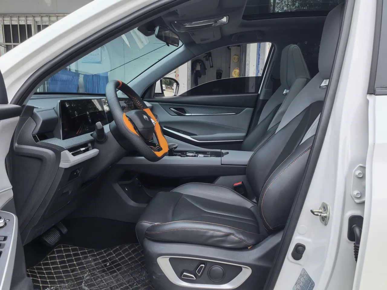 ChangAn 2022 CS75 PLUS 1.5T Luxury Automatic Gear 6