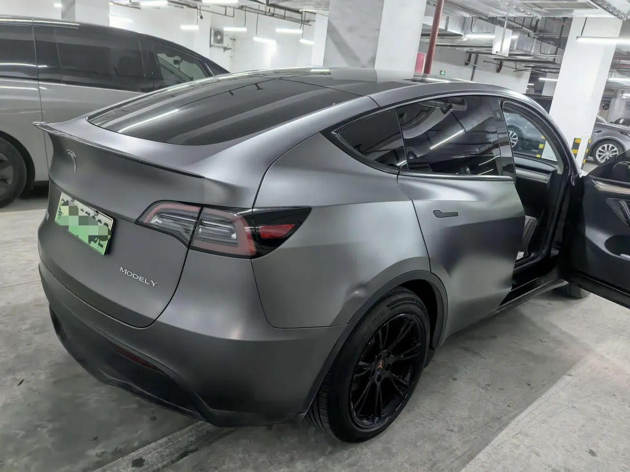 Tesla 2022 Model Y rear-wheel drive version (facelift) automatic gear 6
