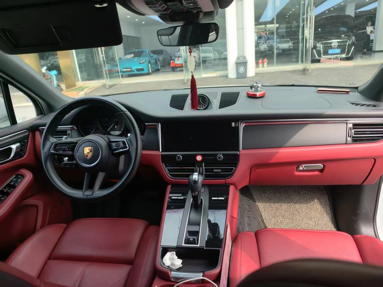 Porsche Macan (Imported) 2022 Macan 2.0T Automatic Gear 4
