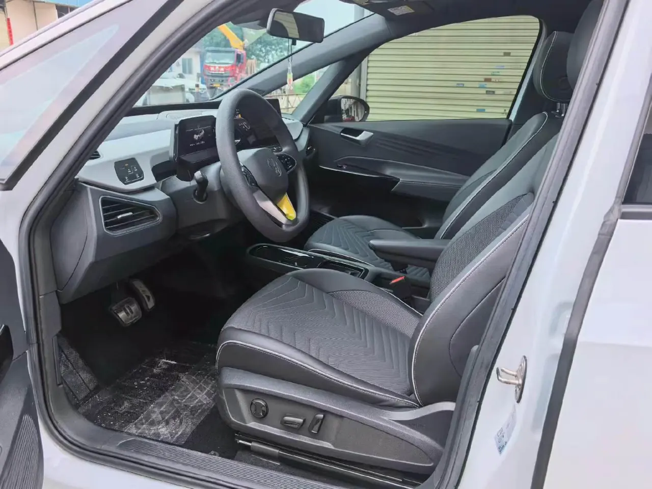 Volkswagen 2024 ID. 3 superior version of automatic transmission 4