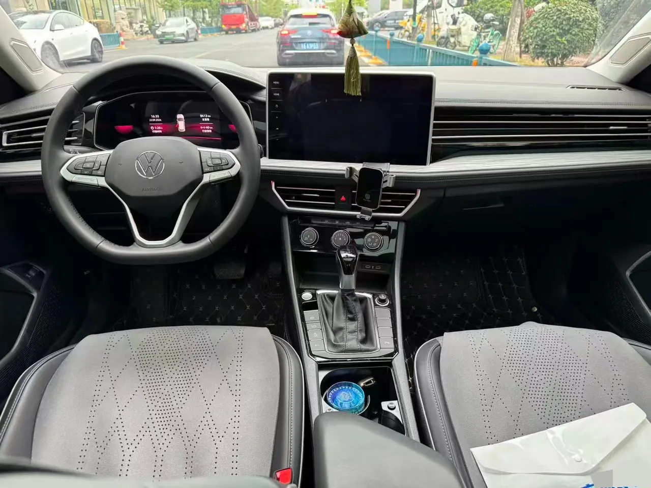 Volkswagen 2025 Sagittarius 1.5TSI 300TSI Exceed Edition (Modified) Automatic Gear 8