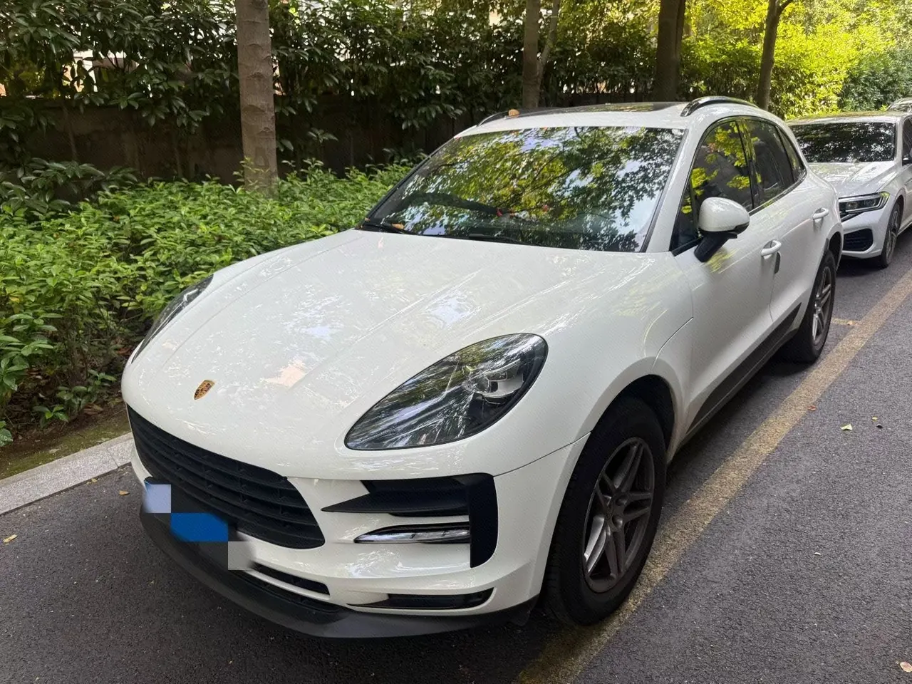 Open image lightbox: Porsche Macan (Imported) 2020 Macan 2.0T Automatic Gear