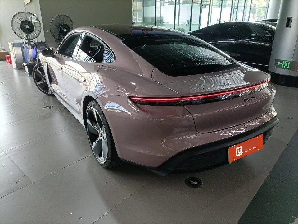 Porsche Taycan (Imported) 2020 Taycan Taycan Automatic 5