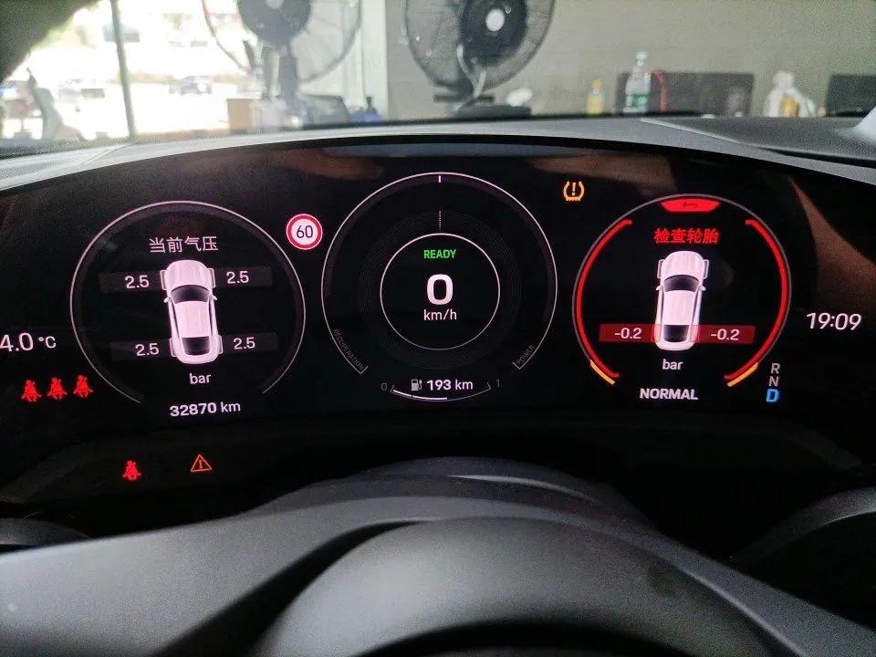 Porsche Taycan (Imported) 2020 Taycan Taycan Automatic 6
