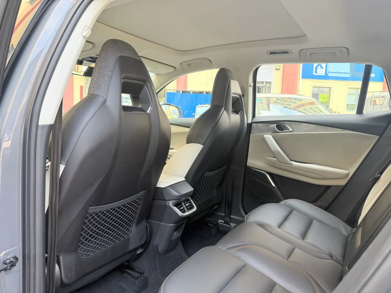 LYNK&amp;CO 2020 LYNK&amp;CO 06 PHEV 1.5TD Plus Automatic 9