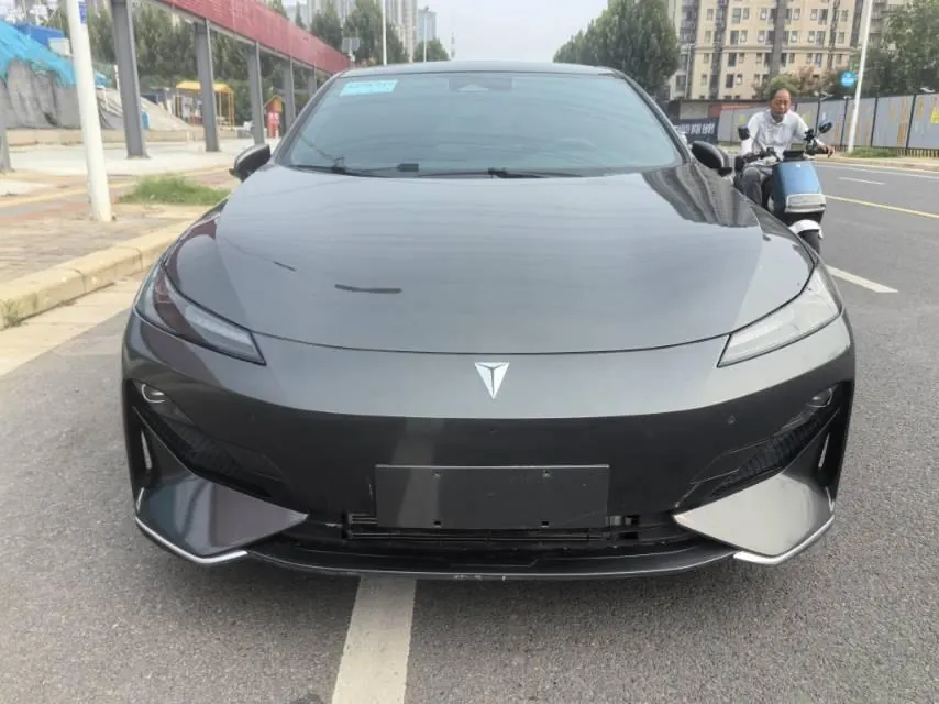 ChangAn Deepal 2023 SL 03 200Max Range-extended Automatic Gear 2