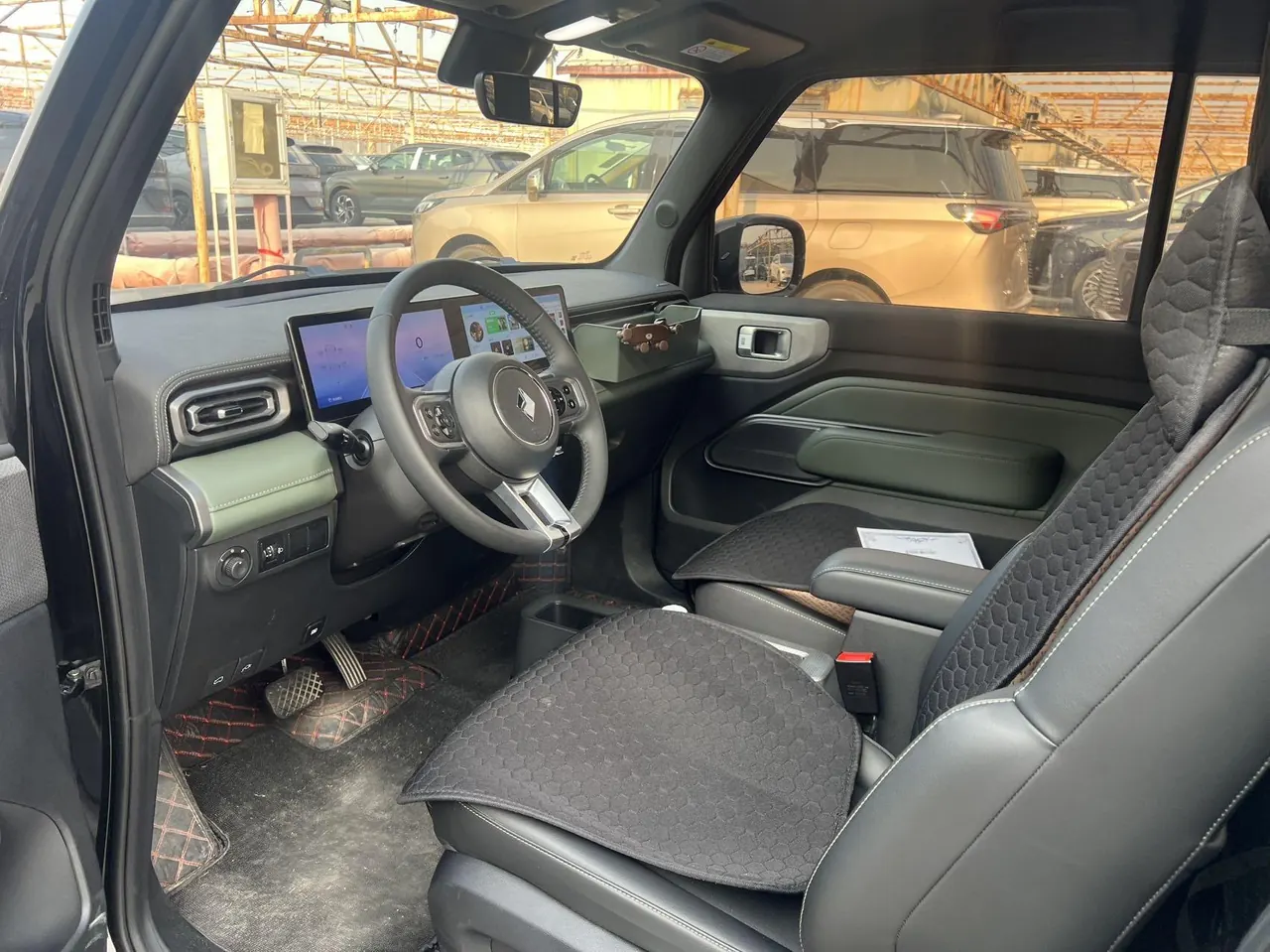 BaoJun 2024 Yue also flagship automatic gear 8