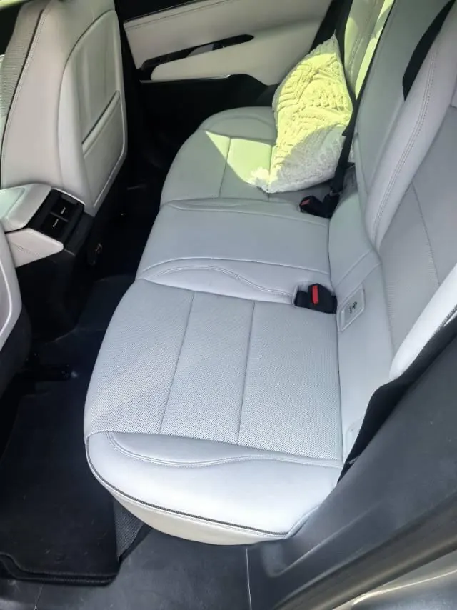 Cadillac 2023 GT4 48V 1.5T 25T Luxury Automatic Gear 4