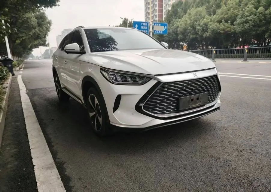 BYD Song PLUS New Energy 2022 Song PLUS DM-i 1.5 Stepless 110KM Flagship PLUS 5G Edition Automatic Gear 3