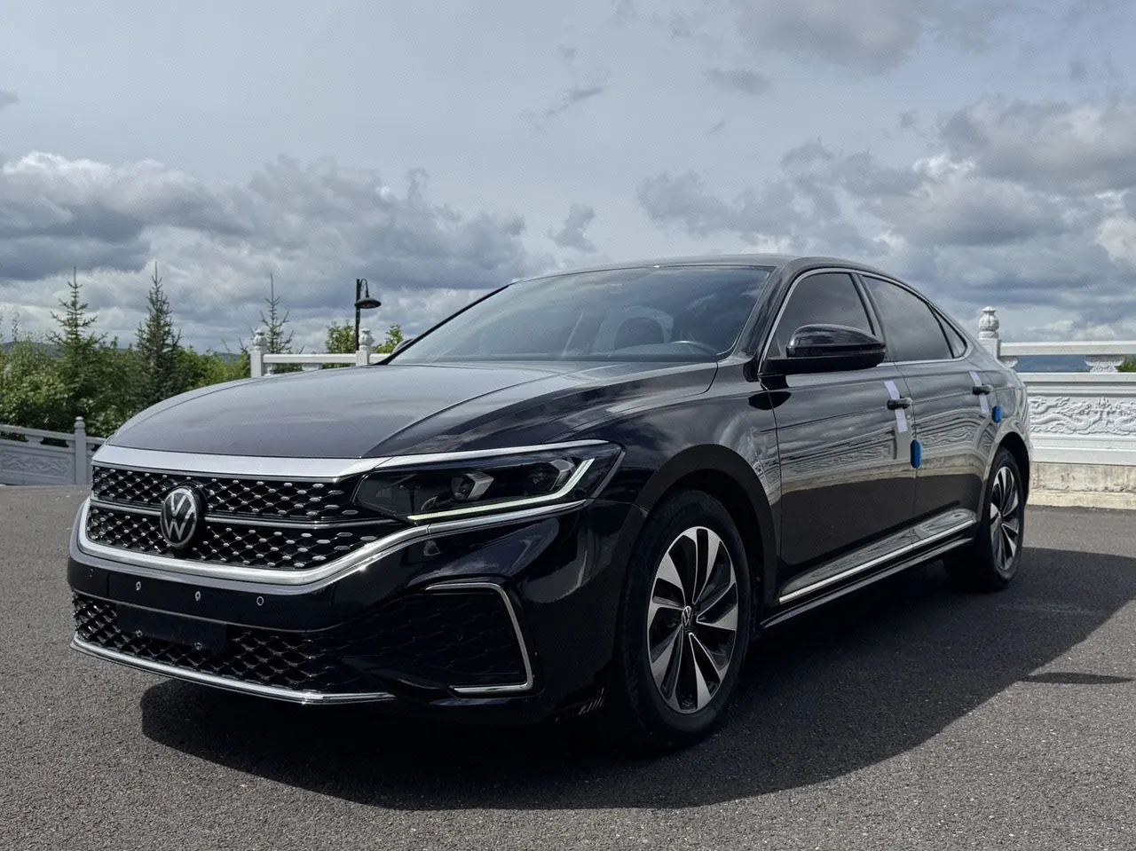 Открыть галерею: Volkswagen 2023 Passat 1.4TSI 280TSI Elite Edition Automatic