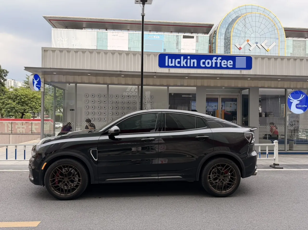 LYNK&amp;CO 2022 LYNK&amp;CO 05 2.0TD four-wheel drive Halo automatic gear 3