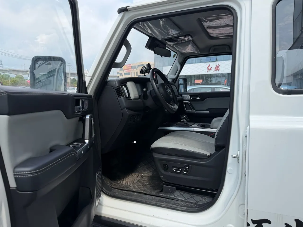 212 2025 T01 2.0T Diesel Edition Automatic Gear 2