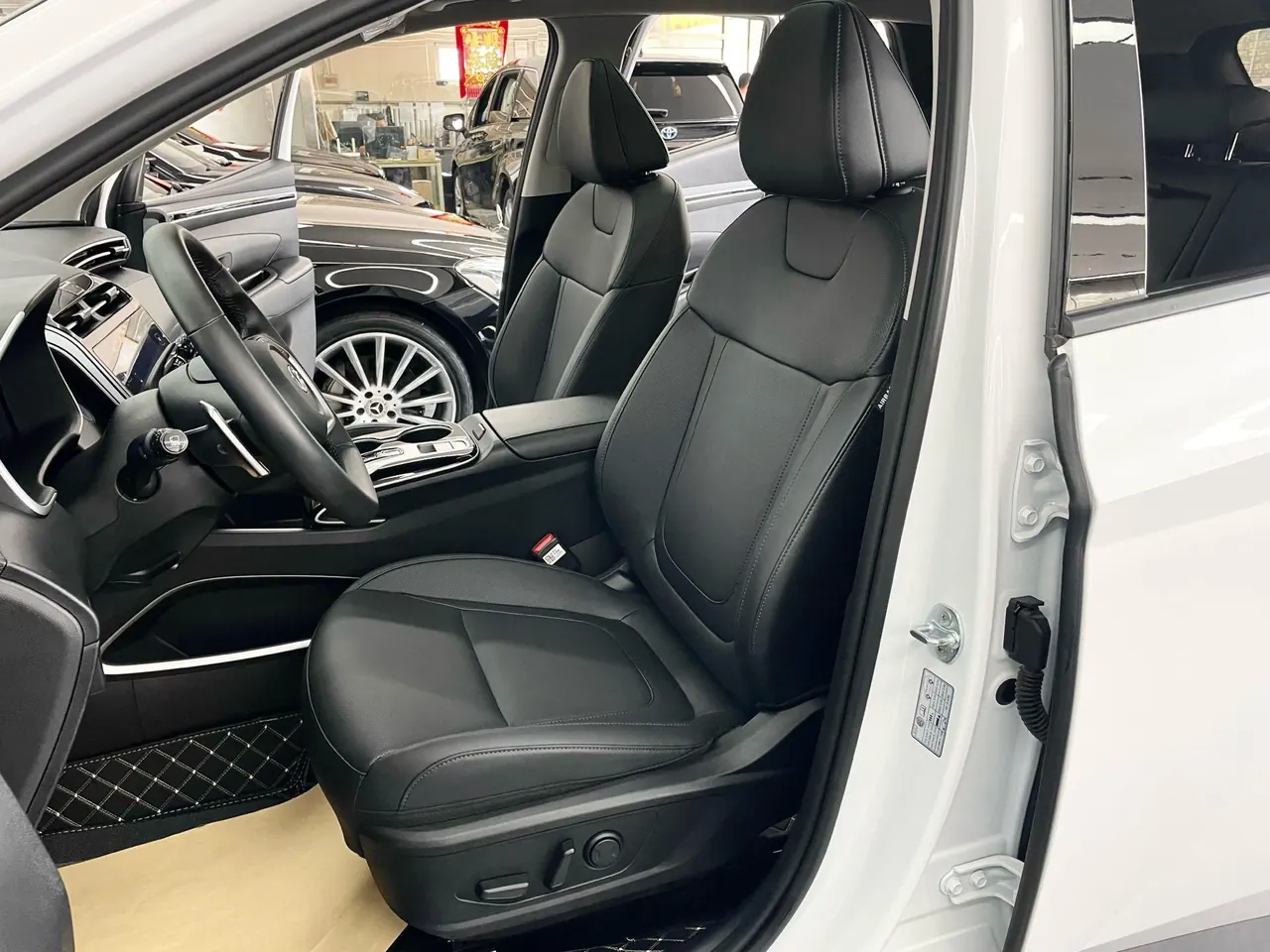 Hyundai 2023 Tousheng L 1.5T DLX Deluxe Edition Automatic Gear 11