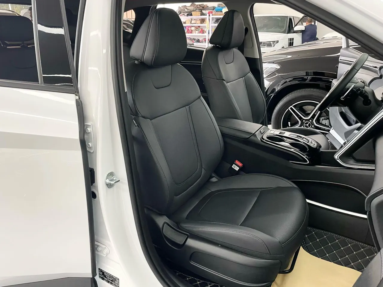 Hyundai 2023 Tousheng L 1.5T DLX Deluxe Edition Automatic Gear 12