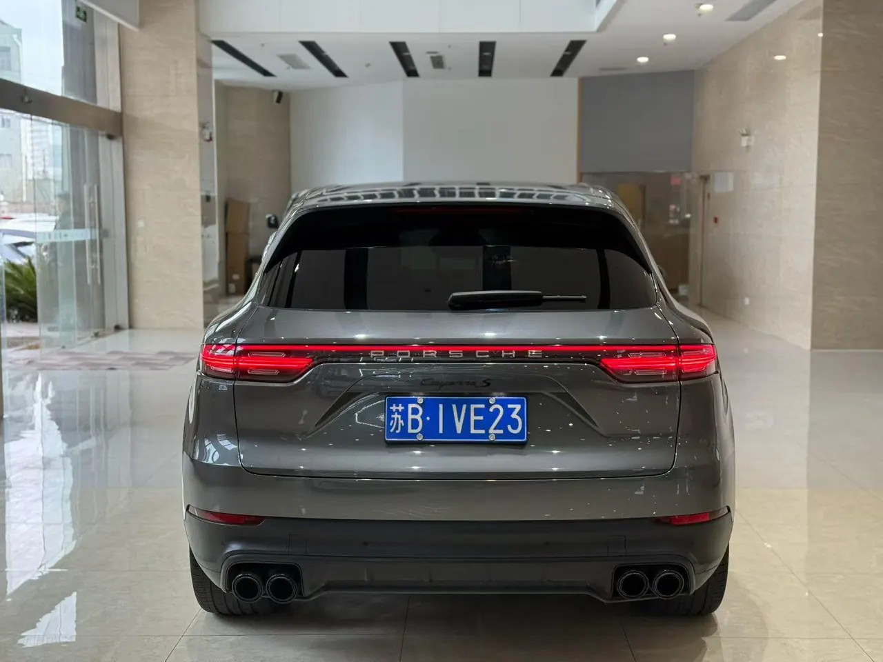 Porsche Cayenne (Imported) 2022 Cayenne 3.0T Platinum Edition Automatic Gear 5