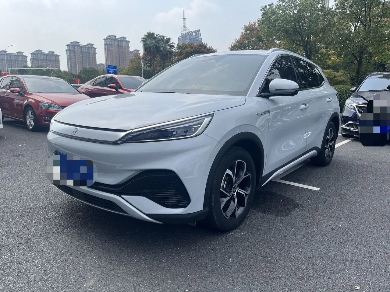 Открыть галерею: BYD Yuan PLUS 2023 Yuan PLUS Champion Edition 430KM Exceed Automatic Gear