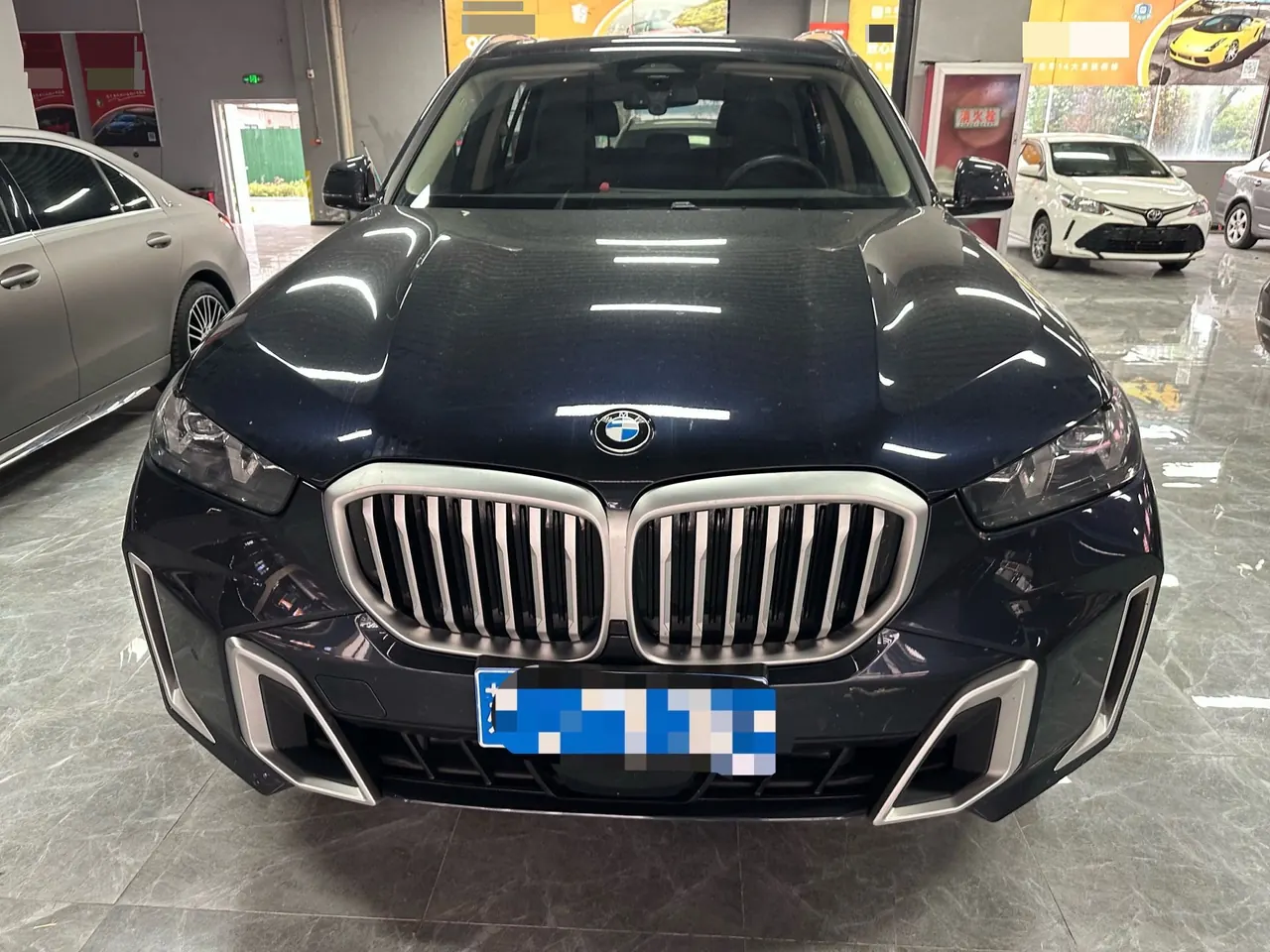 BMW 2023 X5 xDrive30Li 48V 2.0T M sports suit automatic gear 2