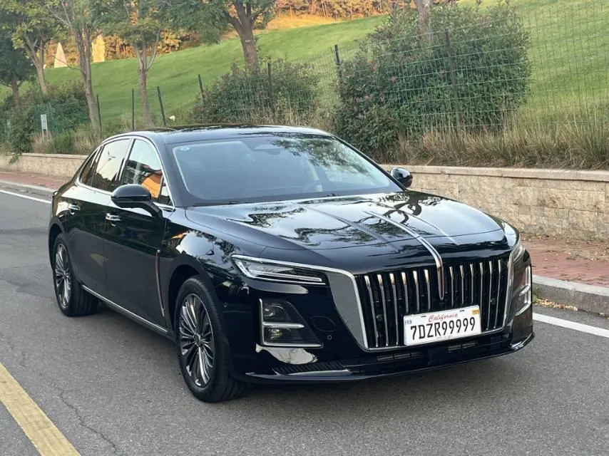 HongQi 2026 H5 2.0T Flag Collar Pro Edition Automatic Gear 3