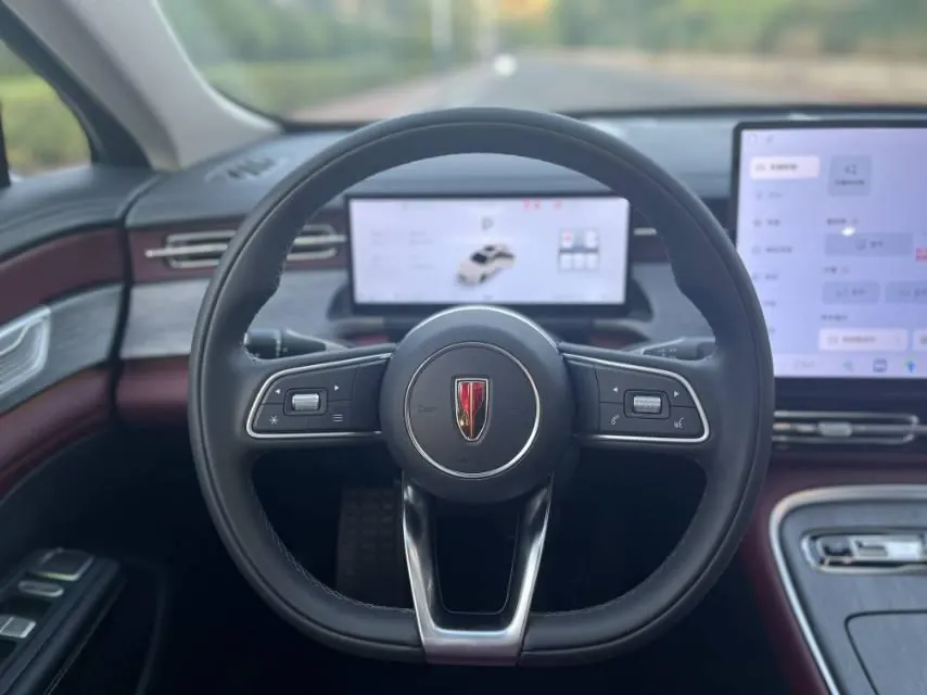 HongQi 2026 H5 2.0T Flag Collar Pro Edition Automatic Gear 4