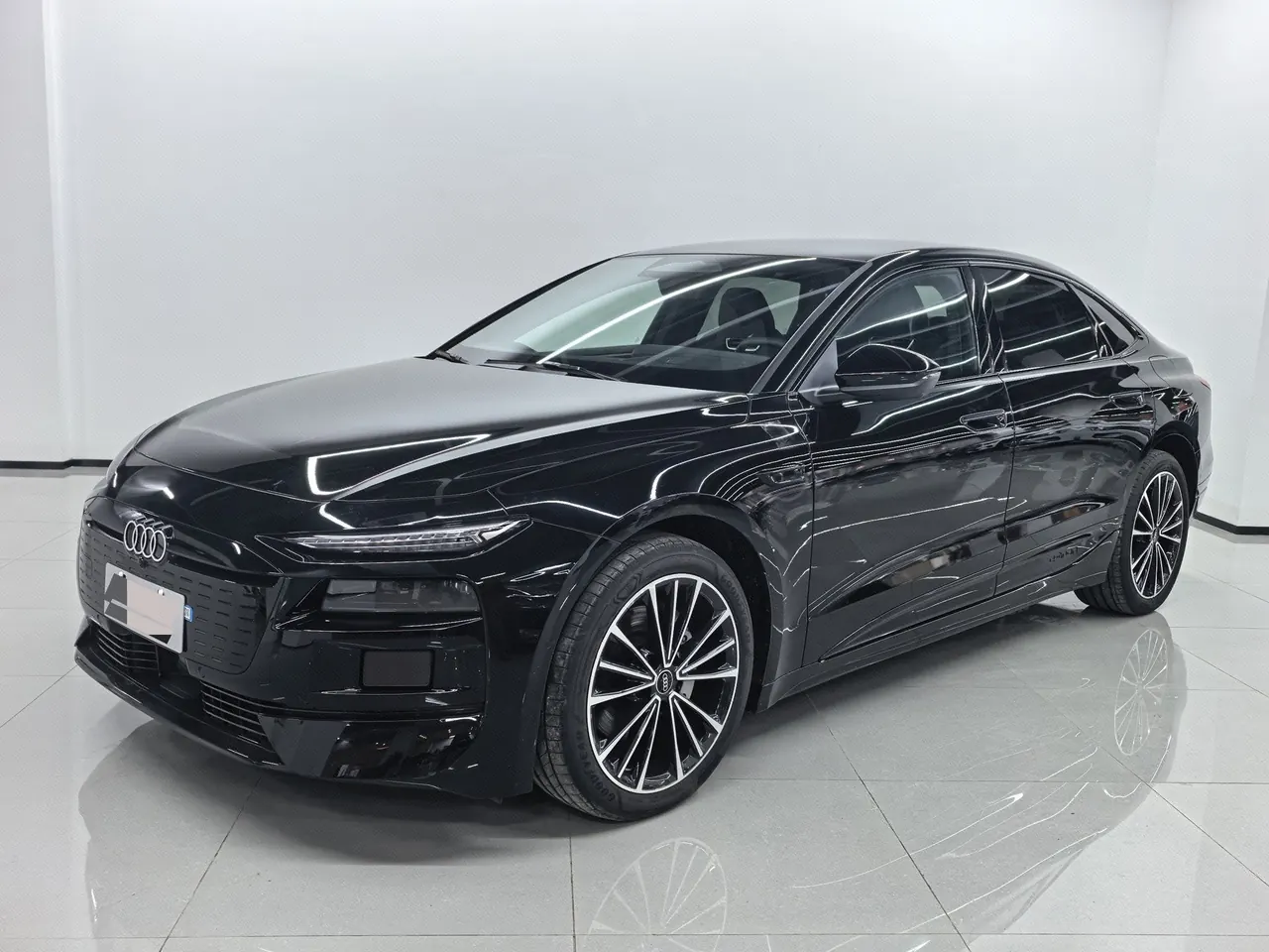 Open image lightbox: Audi 2026 A6L e-tron Starts Gan Kun Smart Driving Edition Automatic Gear