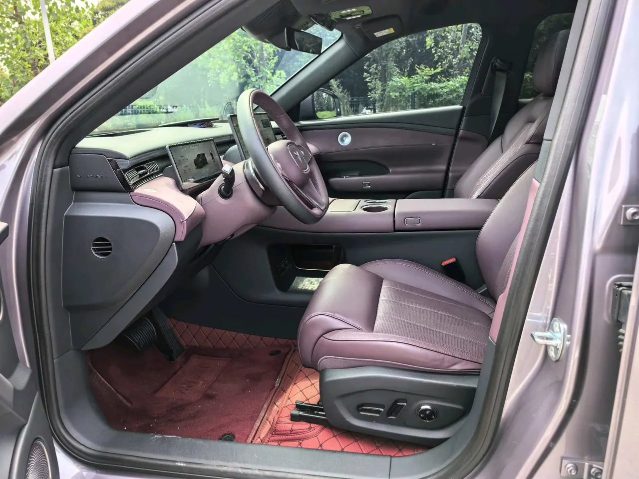 Voyah 2025 FREE four-wheel drive dry Kun version of automatic gear 4