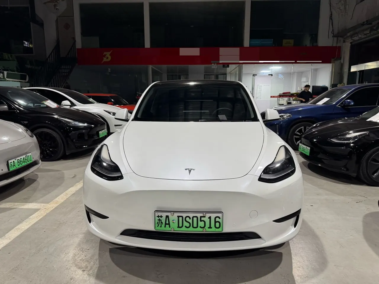 Tesla 2022 Model Y rear-wheel drive version automatic transmission 2