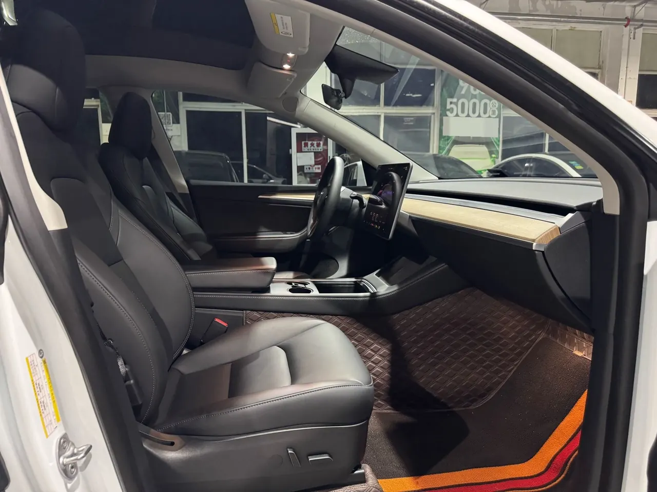 Tesla 2022 Model Y rear-wheel drive version automatic transmission 9