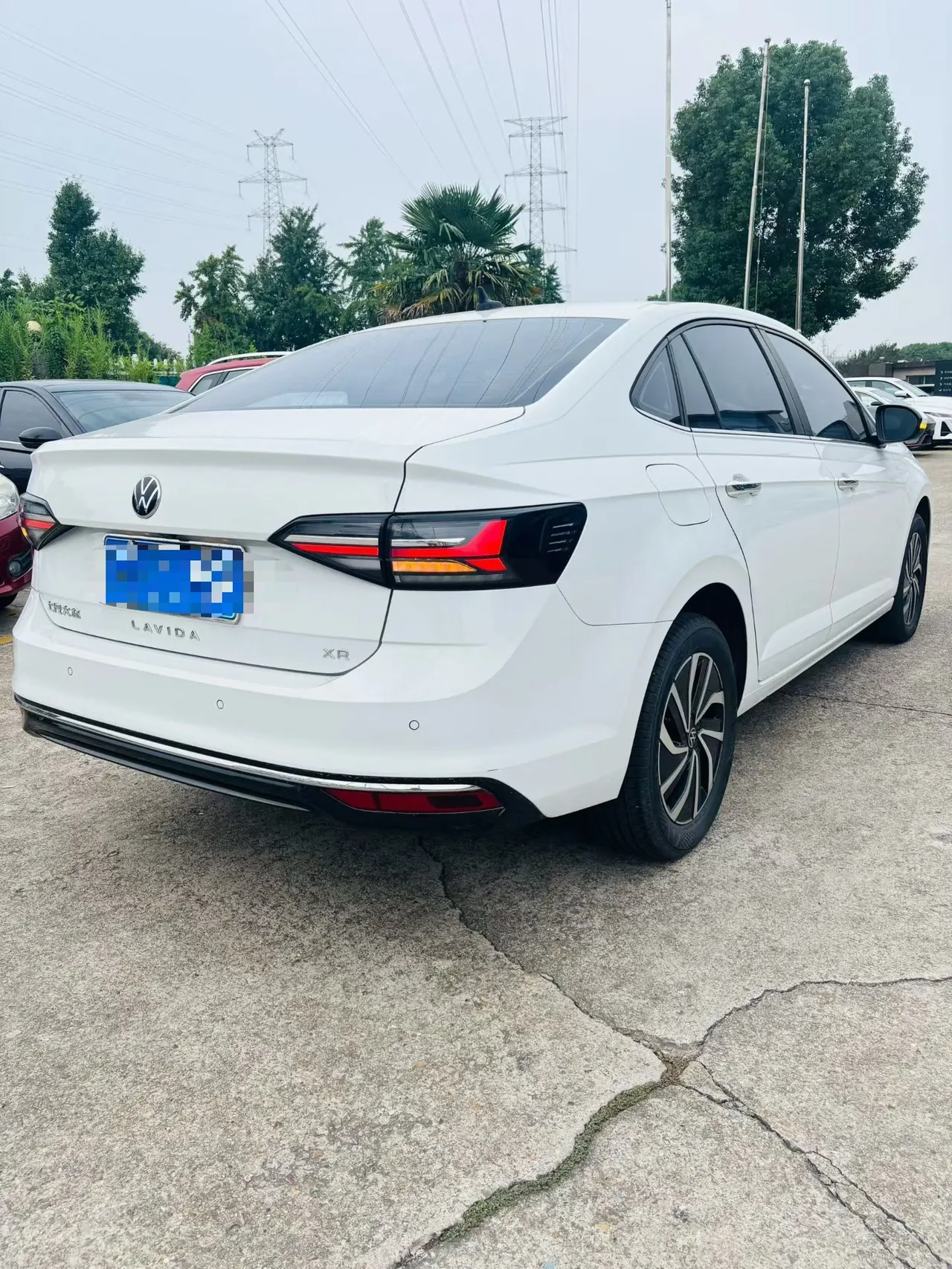 Volkswagen 2023 Lavida New 1.5 New Wish Edition Automatic Gear 2