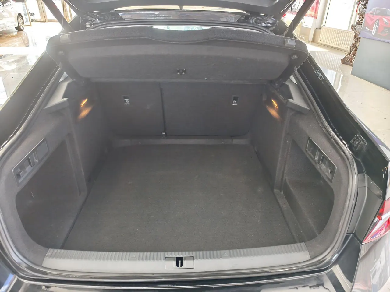 Skoda 2023 Express 1.4TSI TSI280 Premium Edition (Modified) Automatic Gear 19
