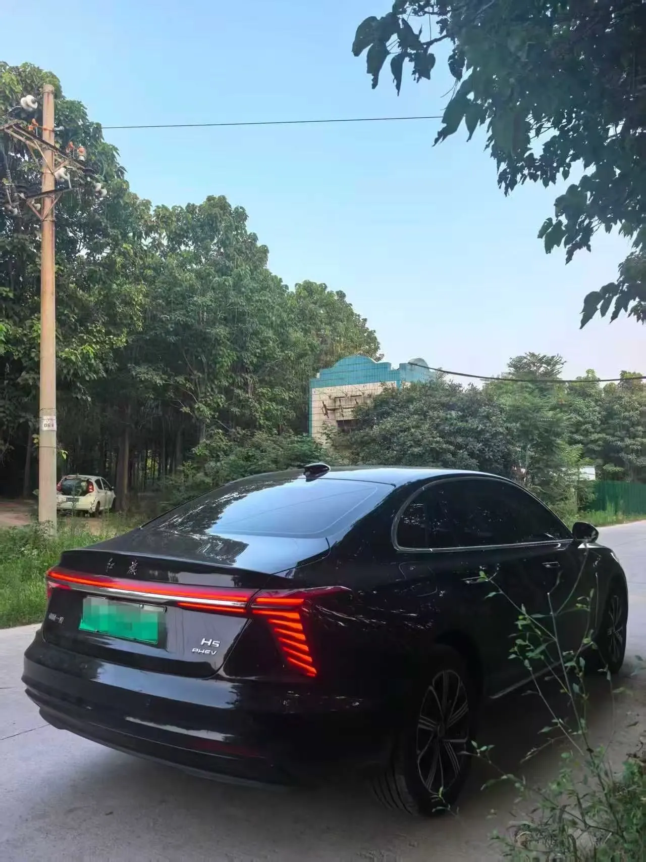 HongQi 2025 H5 PHEV 1.5T 170 Super Hybrid Automatic Gear 5