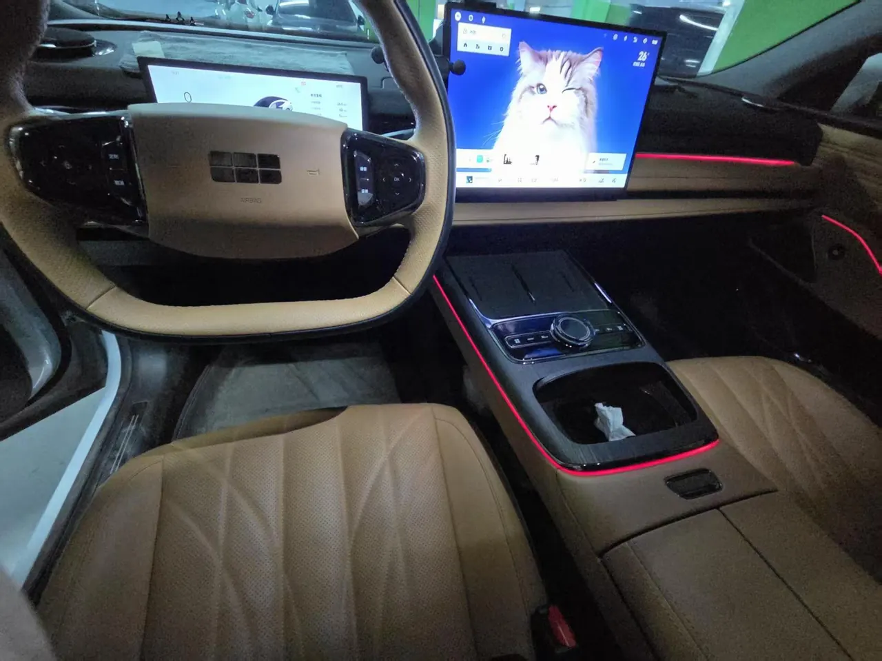 Geely Galaxy 2025 Xingyao 8 EM-i 1.5 130km Premium Edition Automatic Gear 5