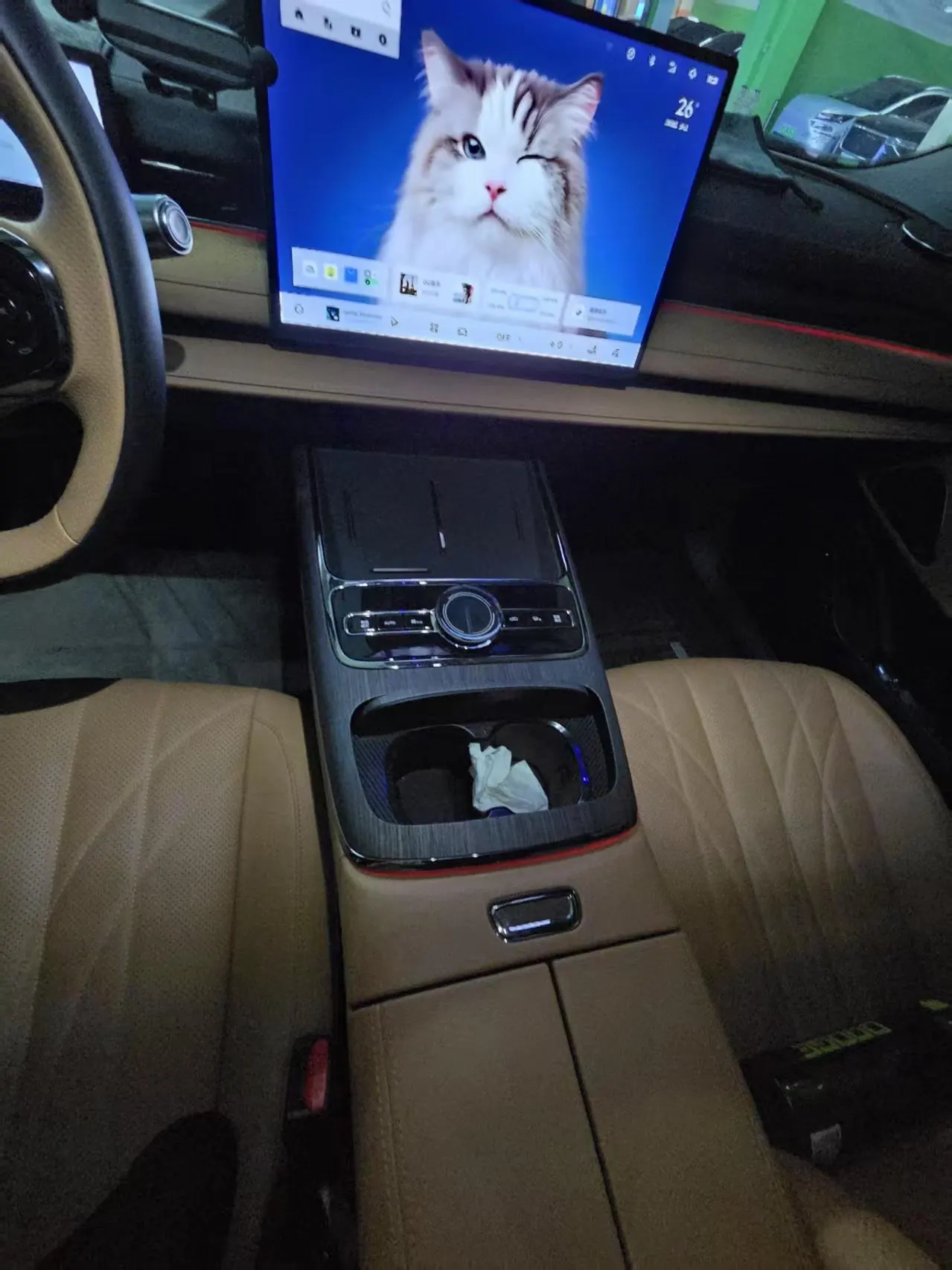 Geely Galaxy 2025 Xingyao 8 EM-i 1.5 130km Premium Edition Automatic Gear 7
