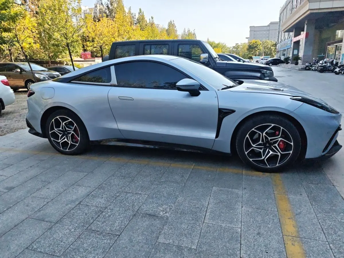 Neta 2023 Neta GT 580 AWD automatic gear 4