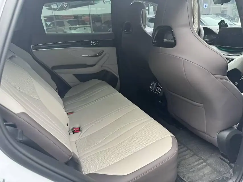 BYD Song PLUS New Energy 2025 Song PLUS DM-i 1.5 Stepless 112KM Honorable Automatic Gear 6