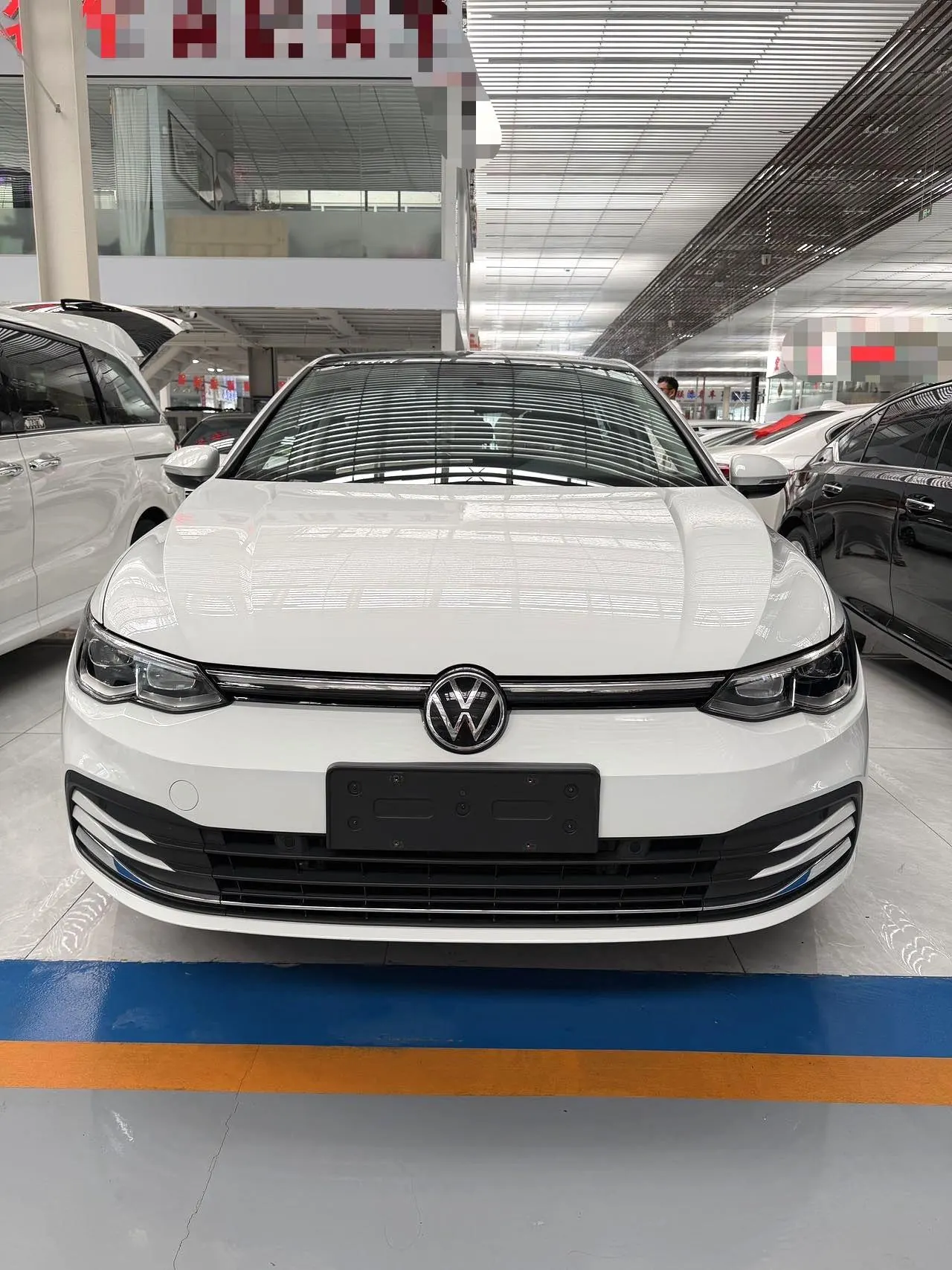 Volkswagen 2023 Golf 8 PRO 1.4TSI 280TSI Automatic 2