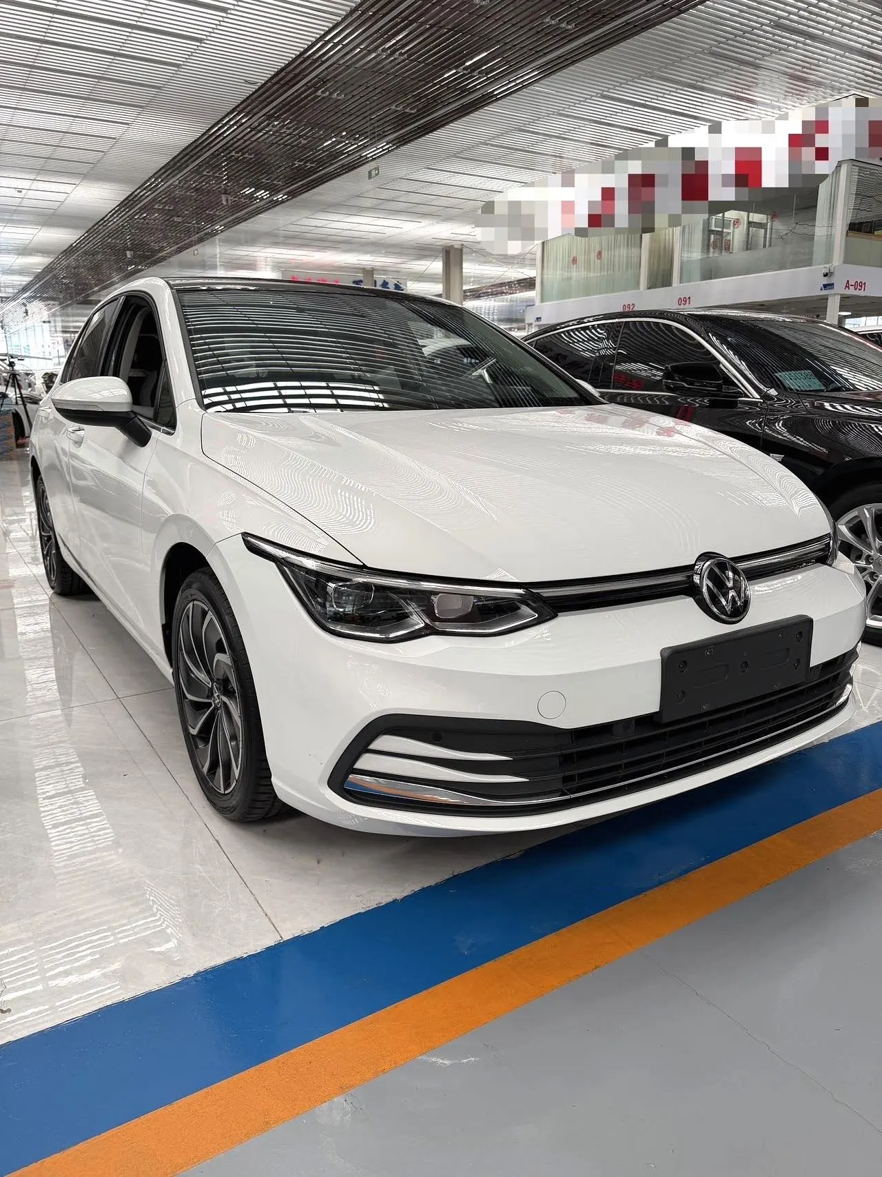 Volkswagen 2023 Golf 8 PRO 1.4TSI 280TSI Automatic 3