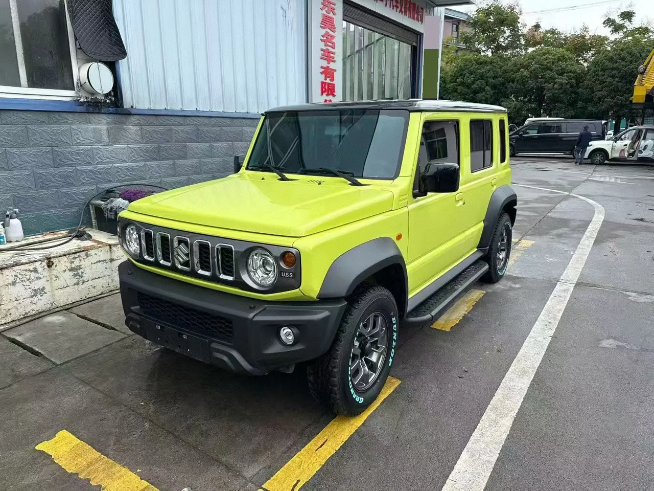 Suzuki Jimny (Imported) 2025 Jimny 1.5 Four-wheel Drive Automatic Gear - View 1