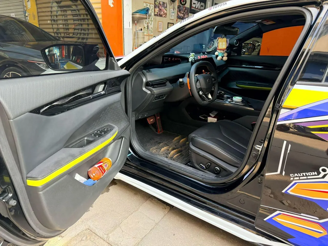 ChangAn 2022 UNI-V 1.5T Sports Edition Automatic 3