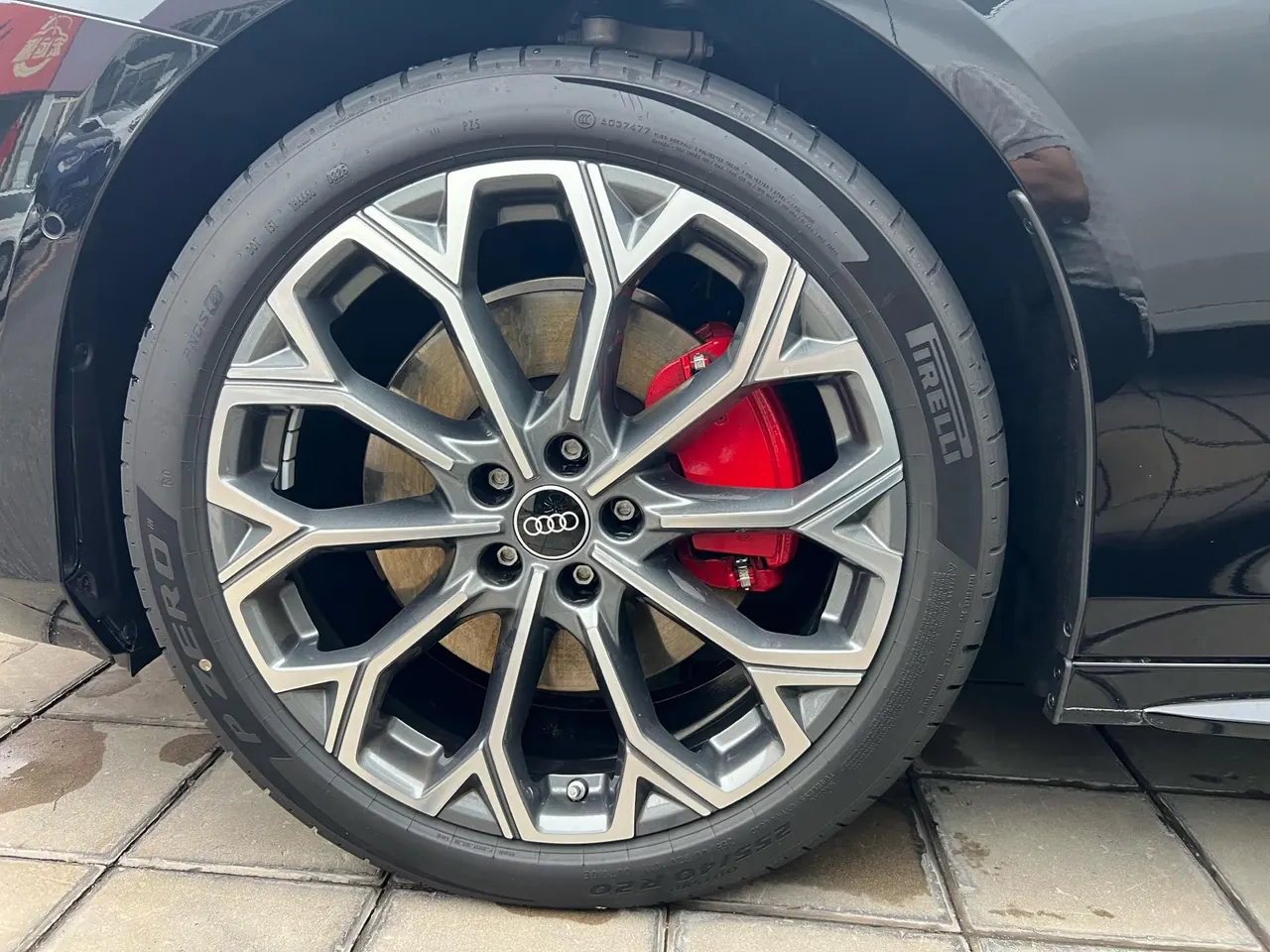 Audi 2026 A6L 2.0T Quattro Enjoy Elegant Automatic Gear 12