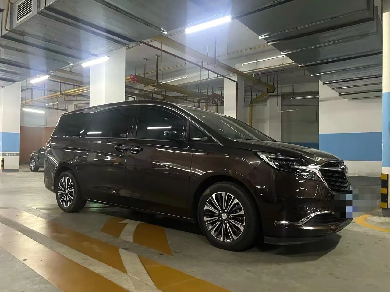 Buick 2020 GL8 ES Lu Zun 2.0T 653T Luxury Automatic Gear 3