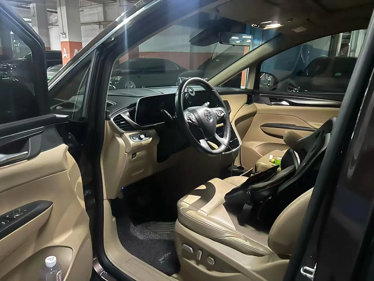 Buick 2020 GL8 ES Lu Zun 2.0T 653T Luxury Automatic Gear 8