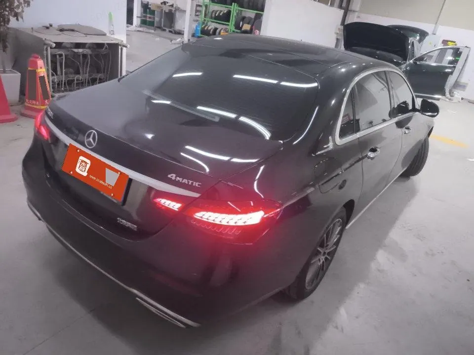 Mercedes Benz E-Class 2022 E 260 L 4MATIC 2.0T Automatic 6