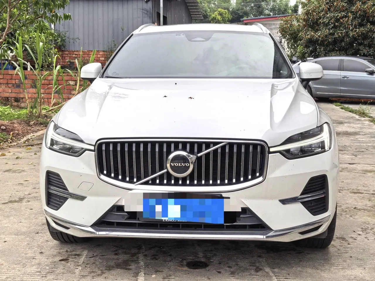Volvo 2022 XC60 48V 2.0T B5 4-wheel drive Zhiyuan Deluxe Edition Automatic Gear 2
