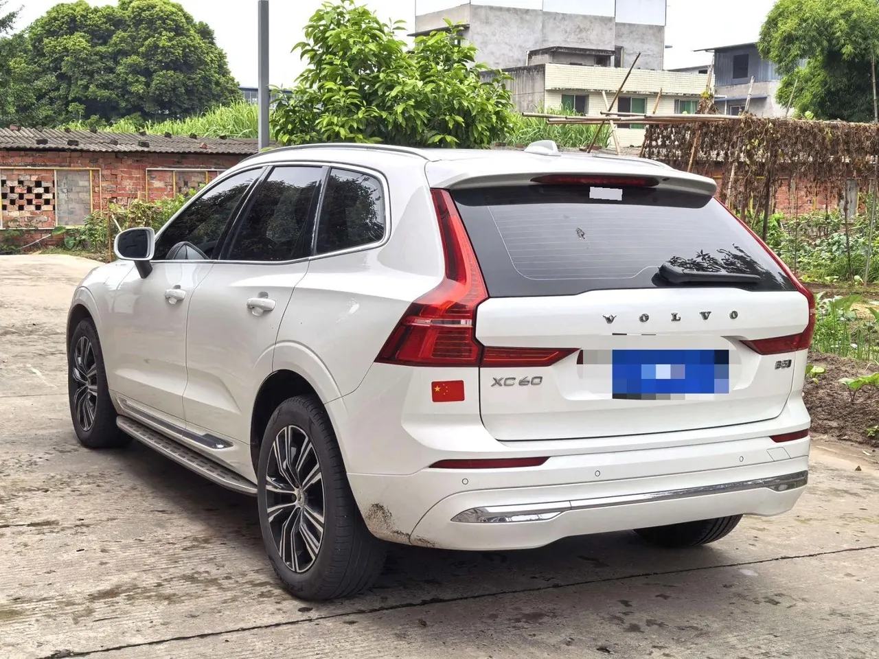 Volvo 2022 XC60 48V 2.0T B5 4-wheel drive Zhiyuan Deluxe Edition Automatic Gear 5
