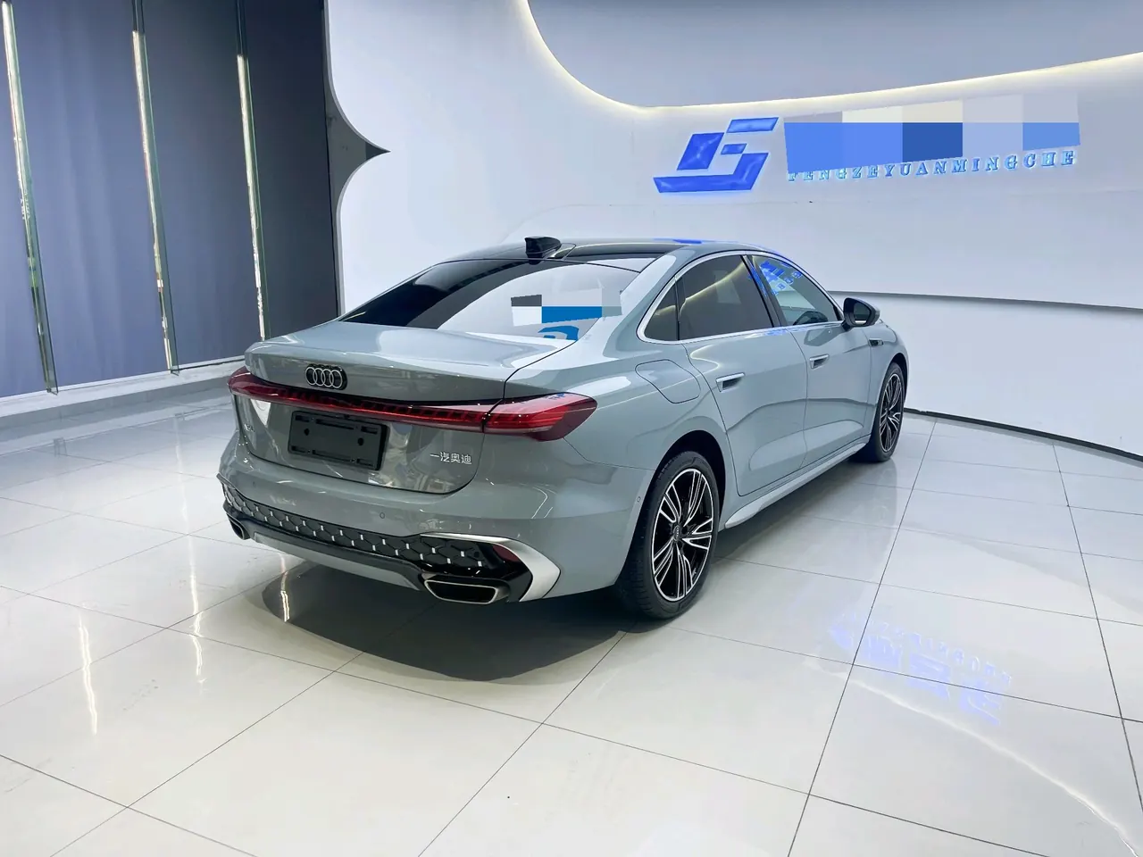 Audi 2026 A5L 2.0T Dry Kun Smart Driving Edition Automatic Gear 4