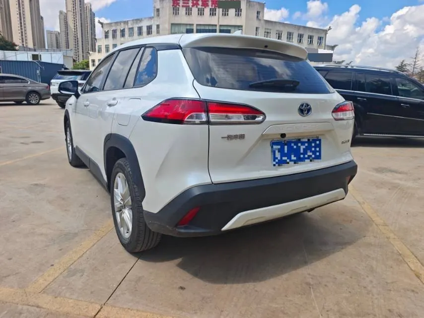Toyota 2023 Corolla Sharp Double Engine 2.0 Stepless Pioneer Edition Automatic Gear 5