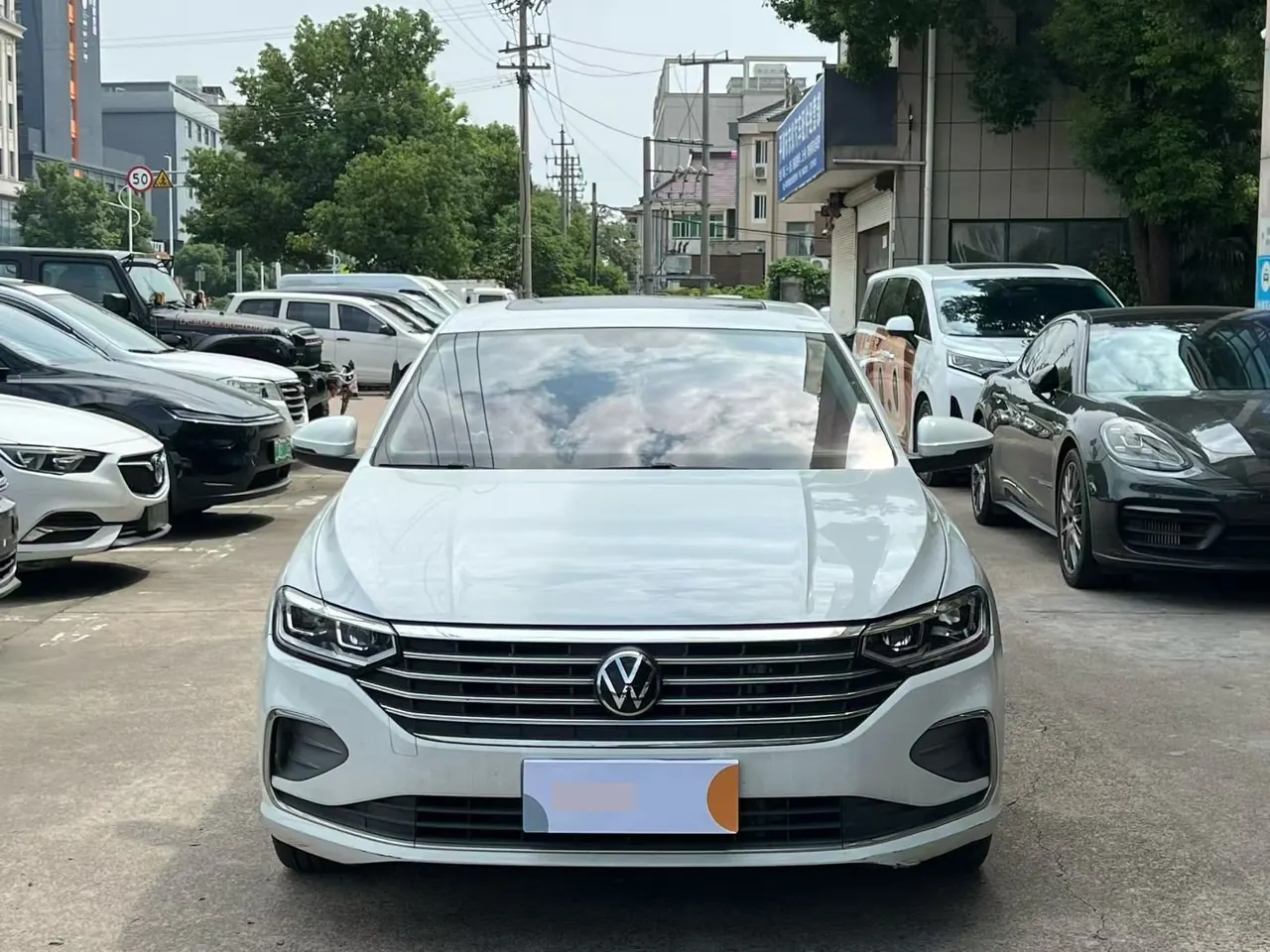 Volkswagen 2023 LaVida 1.5 5 Million Edition Automatic 2